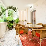 Lux Apartments Paradise