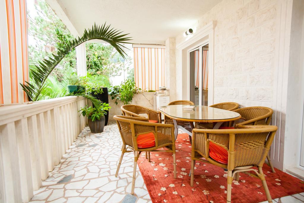 Lux Paradise Apartment